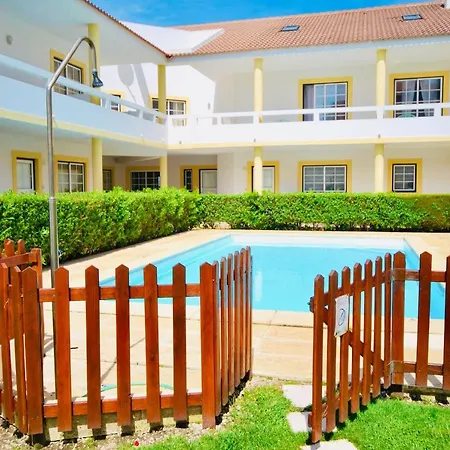Catarina House - Baleal Beach, Balcony, Pool Tatil Evi Ferrel (Leiria)