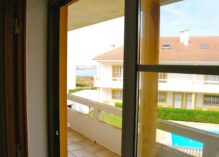 Catarina House - Baleal Beach, Balcony, Pool 费雷尔